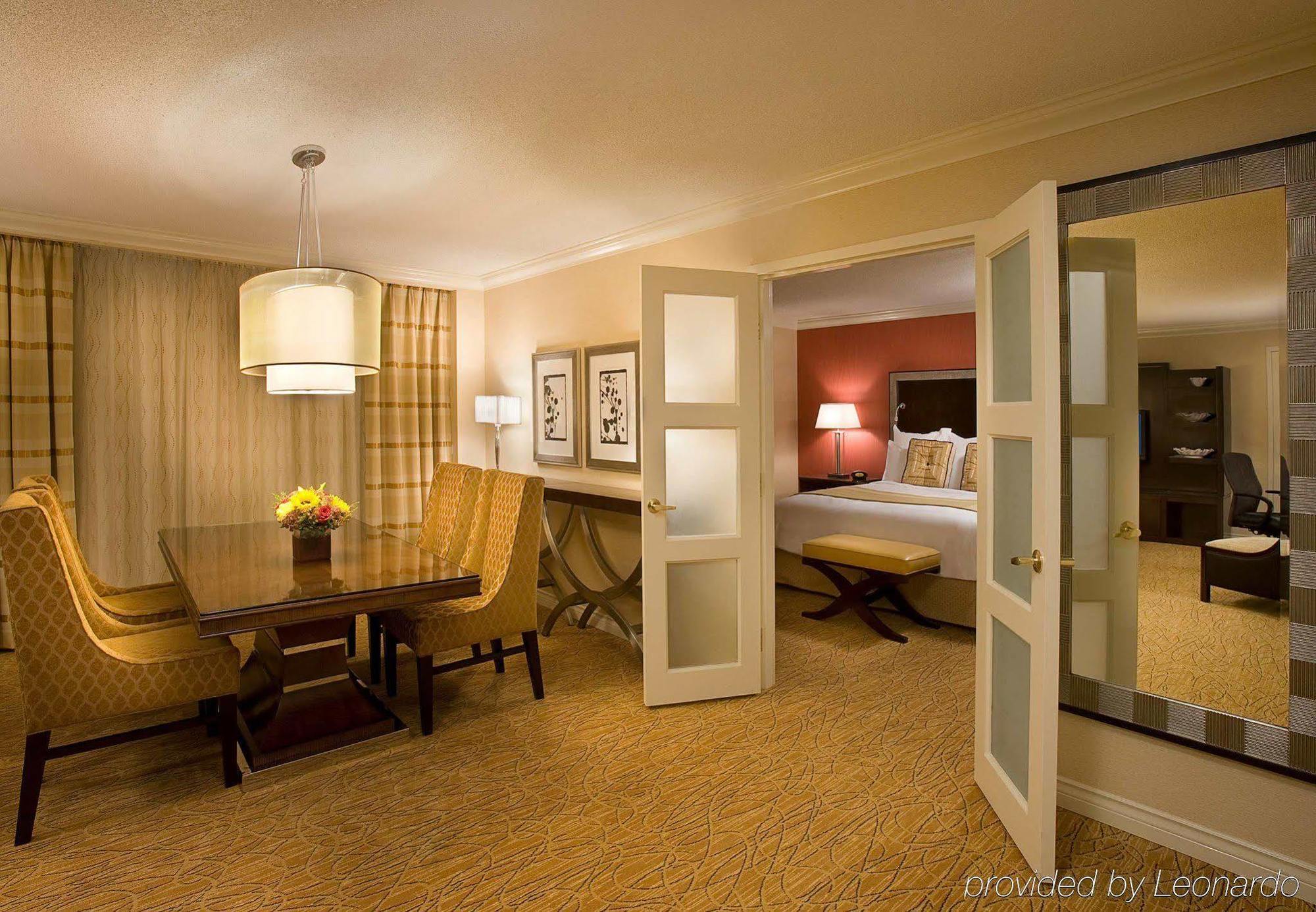 Toronto Airport Marriott Hotel Bilik gambar